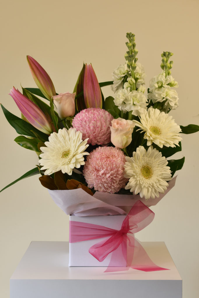 Buy Flower Arrangements Online | Bouquet Flowers | Sympathy ... - Buy Flower Arrangements Online